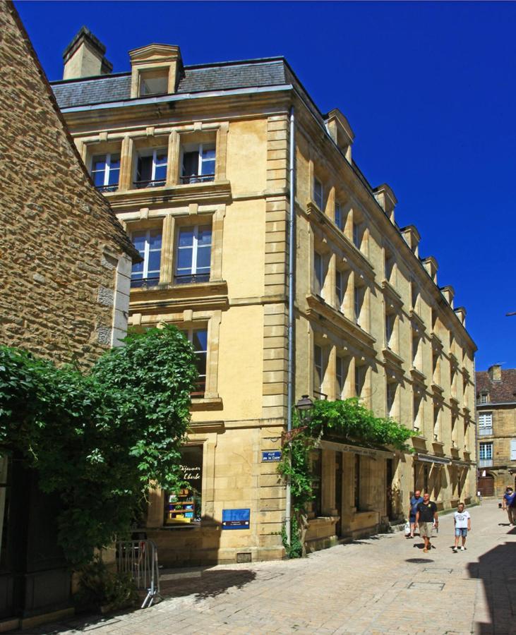 Appartement Centre Medieval Le Boudoir De Marie Sarlat-la-Caneda Exterior photo